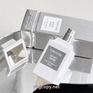 ブランドコピー 品 ブランド風合いが出る VIPセール 希少限定TOM FORD..