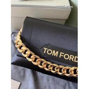 定番人気商品 数量限定お買い得 新着入荷ブランド レプリカバッグトムフォード..