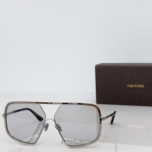 好印象をゲット セレブ愛用 精製加工TOM FORDブランド 通販 激安サングラス..