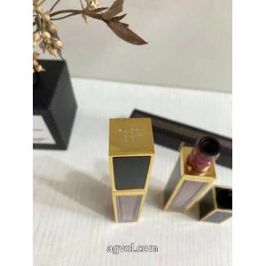 TOM FORD雑誌も街も人気アイテム 心地よい スタイリッシュ雑貨小物偽 ブランド サイト..