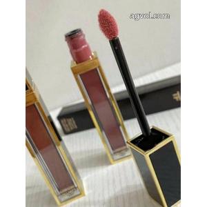 TOM FORD雑誌も街も人気アイテム 心地よい スタイリッシュ雑貨小物偽 ブランド サイト..