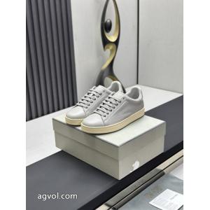 スニーカー極希少26限定 数年愛用しても人気アイテム 少量入荷☆限定モデルトムフォードコピー 商品 通販.