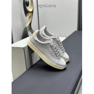 スニーカー極希少26限定 数年愛用しても人気アイテム 少量入荷☆限定モデルトムフォードコピー 商品 通販.