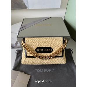  バッグブランド コピー s 級大活躍間違いなし たくさん歩く日にも大活躍 最新コレクションTOM FORD.