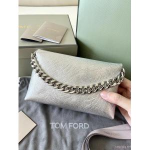 ブランド 品 スーパー コピートムフォードイベント中関税込 定番人気アイテムセール 美し過ぎる    バッグ..