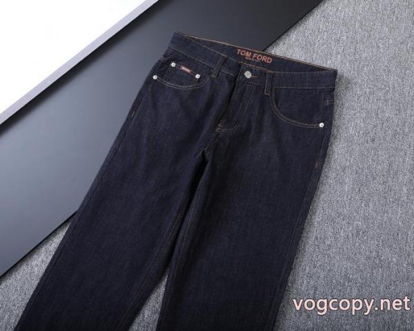 トムフォード1点限り VIP顧客セール 今年流大人っぽさ 根強い人気定番商品ジーンズスーパー コピー 販売. 4
