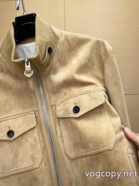 ジャケットTOM FORDユニセックスで定番の おしゃれ感で魅せる! 大人のこなれた着こなしコピー ブランド 通販. 4