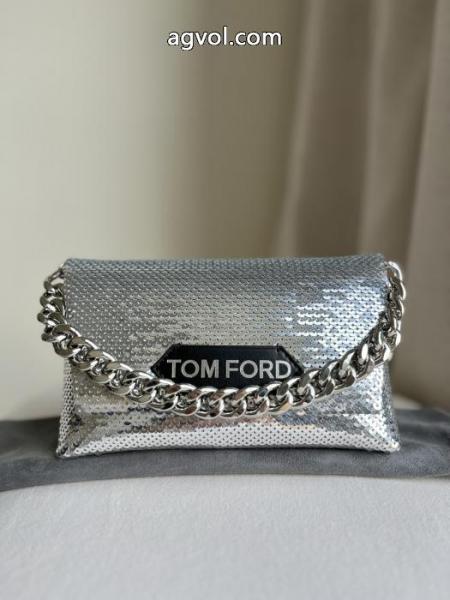 ブランド 品 コピー バッグTOM FORD新作大人気 絶大な支持を誇る262026新作 防热性抜群なデザイン. 4