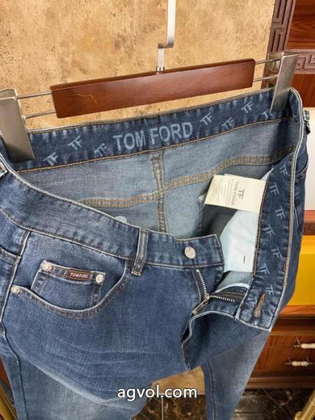 TOM FORD通販 ブランド正規品保証26春夏 おしゃれ流行 超あたたかいジーンズ.. 6
