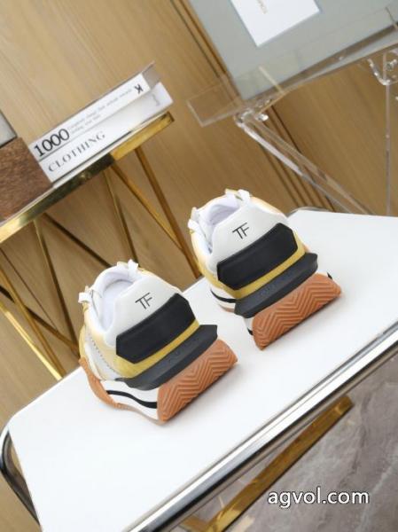 ブランド 品 コピースニーカー今年流行 最安値挑戦中 超目玉TOM FORD.. 6 