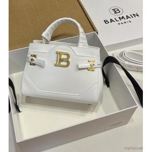 バルマンコピー ブランド 販売バッグお洒落度をアップさせる ミックス感が溢れる 今年も人気！..