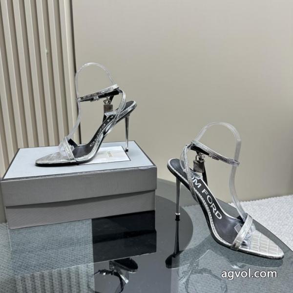 ブランド 品 激安 通販トムフォード 優しい印象を与えてくれ 入手困難 超安値 存在感のある .. 3