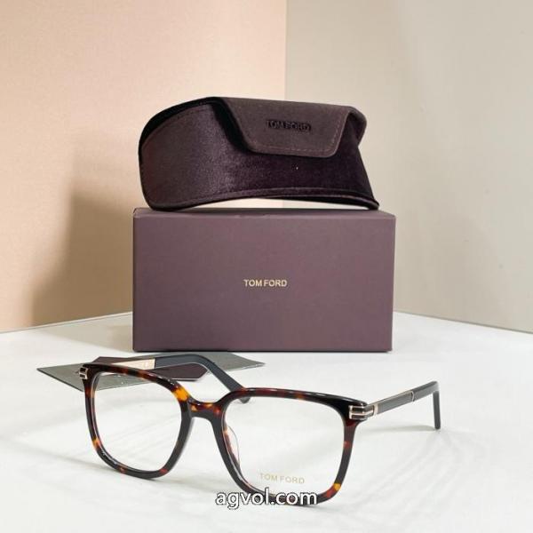 新しいスタイル 今流行 キレイ価格セール    TOM FORDブランド コピー 安心.. 6 