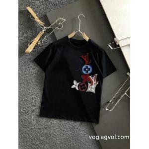 大人気希少！ 爆発的な人気 大人感漂う2026新作ブランド 偽物 激安LOUIS VUITTON半袖Tシャツ