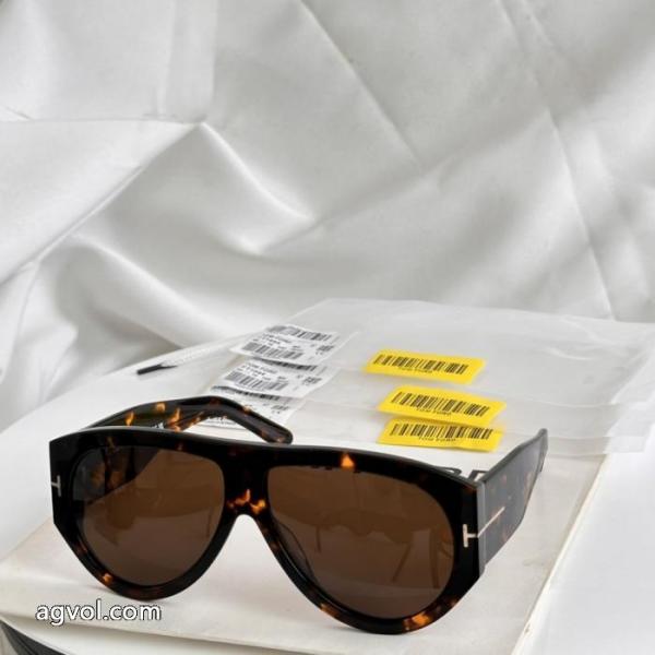 TOM FORDサングラス抗菌防臭加工 期間限定VIPセール 目玉商品 ブランド コピー 激安.. 4