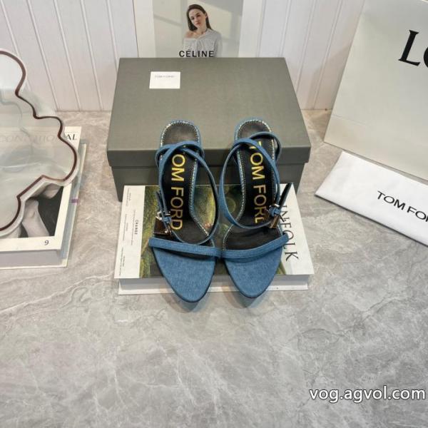 26fw 高品質な新品 個性的な春夏のコーディネートブランド スーパー コピーTOM FORDブーツ.. 0