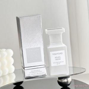 ブランドコピー 品 ブランド風合いが出る VIPセール 希少限定TOM FORD..