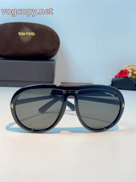 サングラスTOM FORDブランド 品 スーパー コピー冬限定の人気おすすめ 通勤スタイル オシャレ上級者に. 4