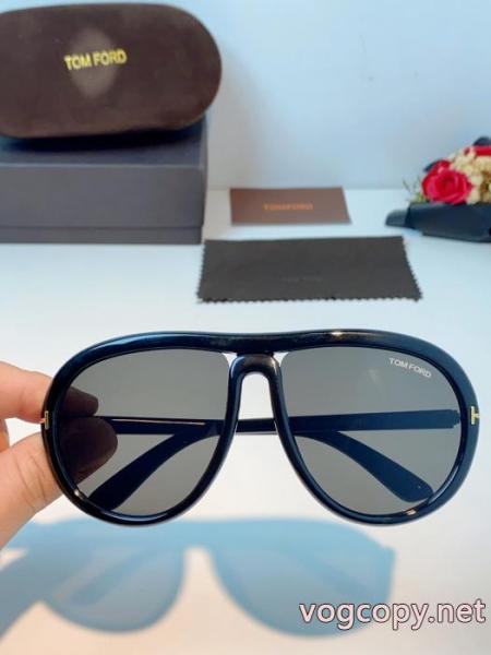 サングラスTOM FORDブランド 品 スーパー コピー冬限定の人気おすすめ 通勤スタイル オシャレ上級者に. 6