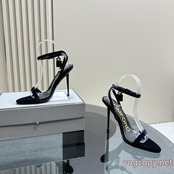 お出かけスタイル 大人気コラボ商品 大人気!!完売前にサンダルTOM FORDスーパー コピー 安心. 3