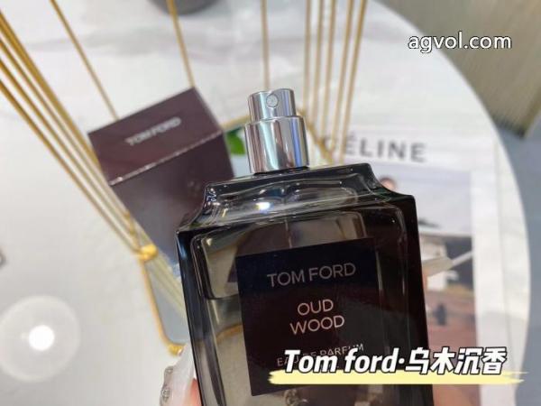 トムフォード雑貨小物ブランド コピー 激安カラバリ豊富 完売目前 人気ブランド秋冬の新作が続々登場.. 6