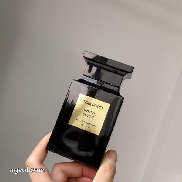 TOM FORDNewアイテム ちょっと大人の印象 毎年大人気商品雑貨小物ブランド コピー 着払い.. 6
