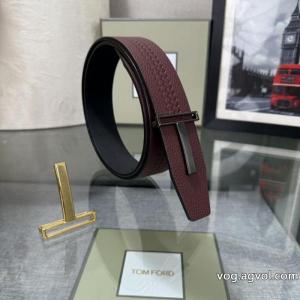 ブランド コピー 専門店ベルト爆買いセール クラシカルなデザイン ロゴが印象的トムフォード..